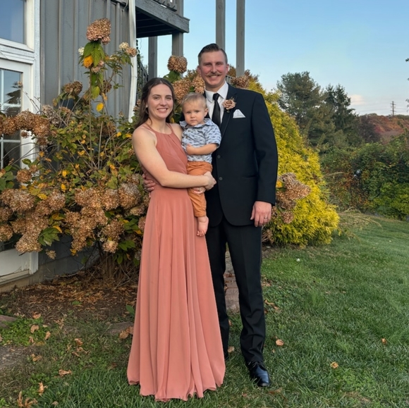 Meet your Posher, Katie - Picture 1 of 1